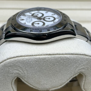 Rolex Daytona steel bracelet and case close-up
