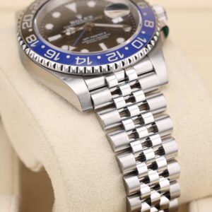 Luxury wristwatch with blue and black bezel