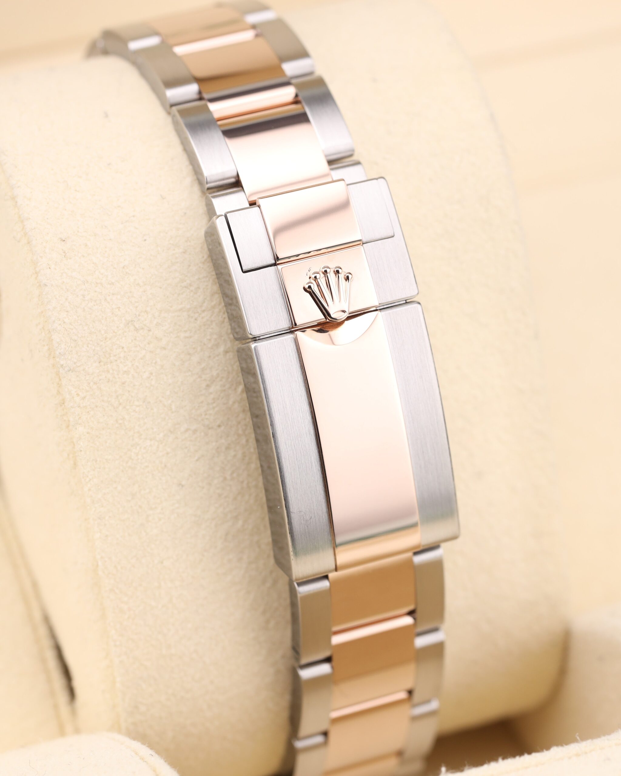 Discontinued sports wristwatch with steel case