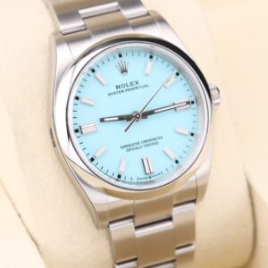 Discontinued sports wristwatch with bold design
