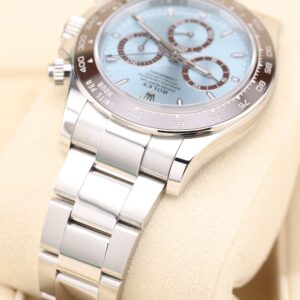 Vintage diver watch with original bezel