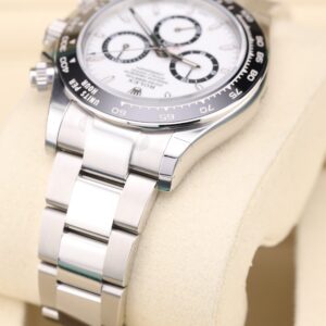 Neo-vintage luxury watch with stainless steel case