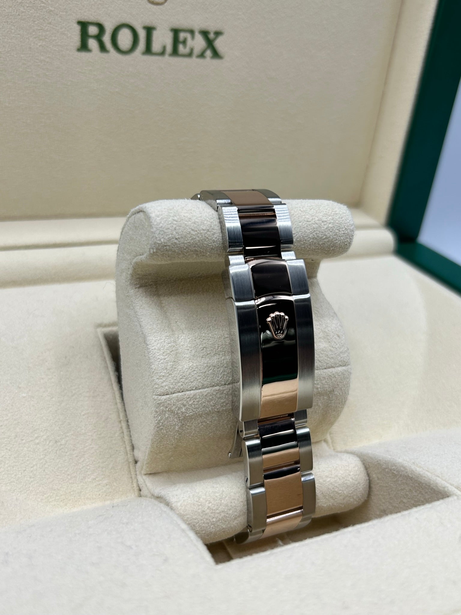 Vintage dress watch with original movement
