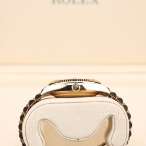 Discontinued sports wristwatch in steel case