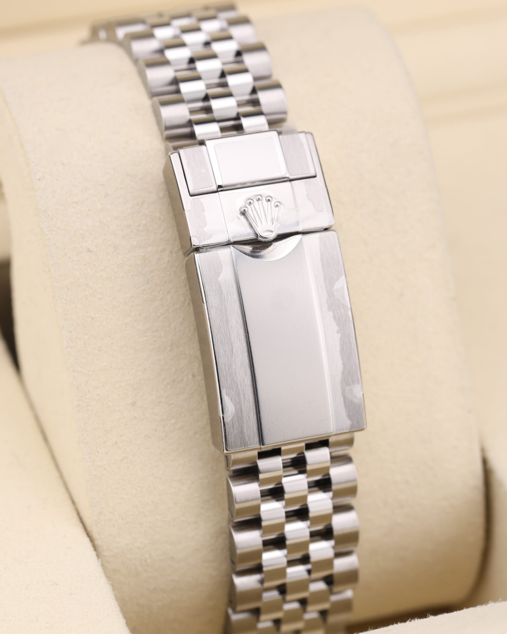 Vintage dress watch with patina dial