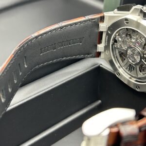 Side profile of Royal Oak Offshore chronograph watch