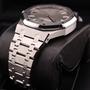 Classic vintage dress watch with compact case