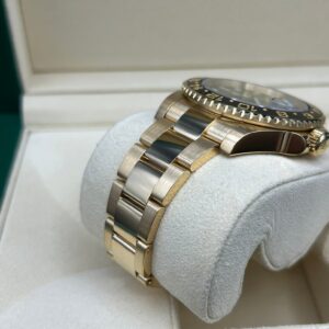 Vintage mechanical wristwatch with patina dial