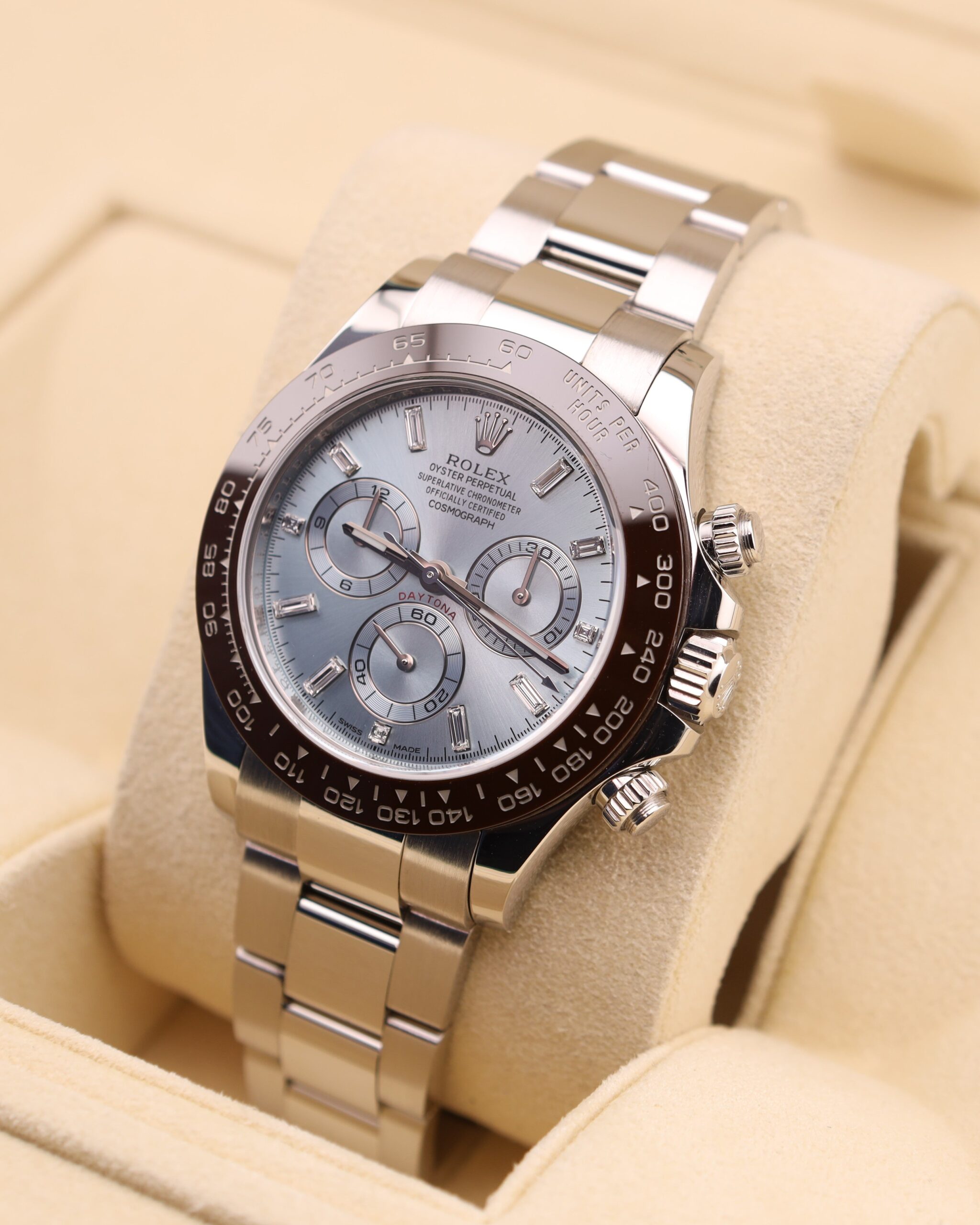 Vintage mechanical wristwatch with patina dial