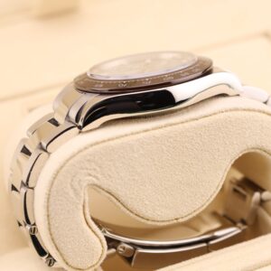 Discontinued sports wristwatch with steel case