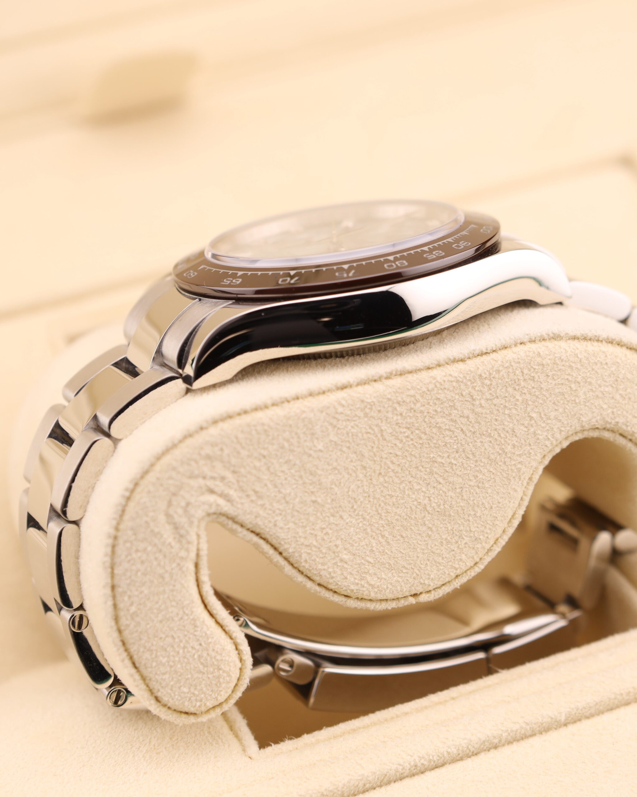 Discontinued sports wristwatch with steel case