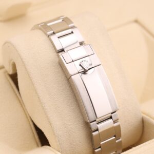 Vintage mechanical wristwatch with patina dial