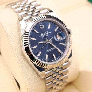 Neo-vintage luxury timepiece close-up