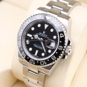 Vintage diver watch with original bezel