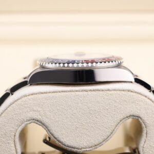 Retro chronograph watch with stainless steel case
