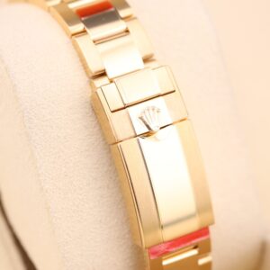 Mid-size vintage dress watch with clean dial