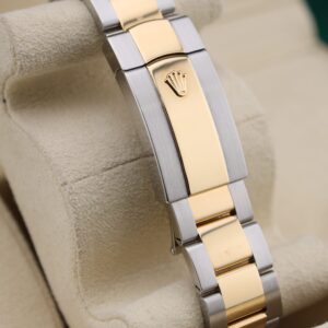 Discontinued mid-size vintage dress watch