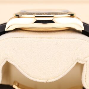 Discontinued sports wristwatch with steel case