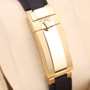 Mid-size vintage dress watch with clean dial