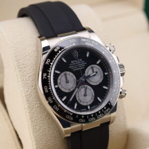 Neo-vintage luxury watch with stainless steel case