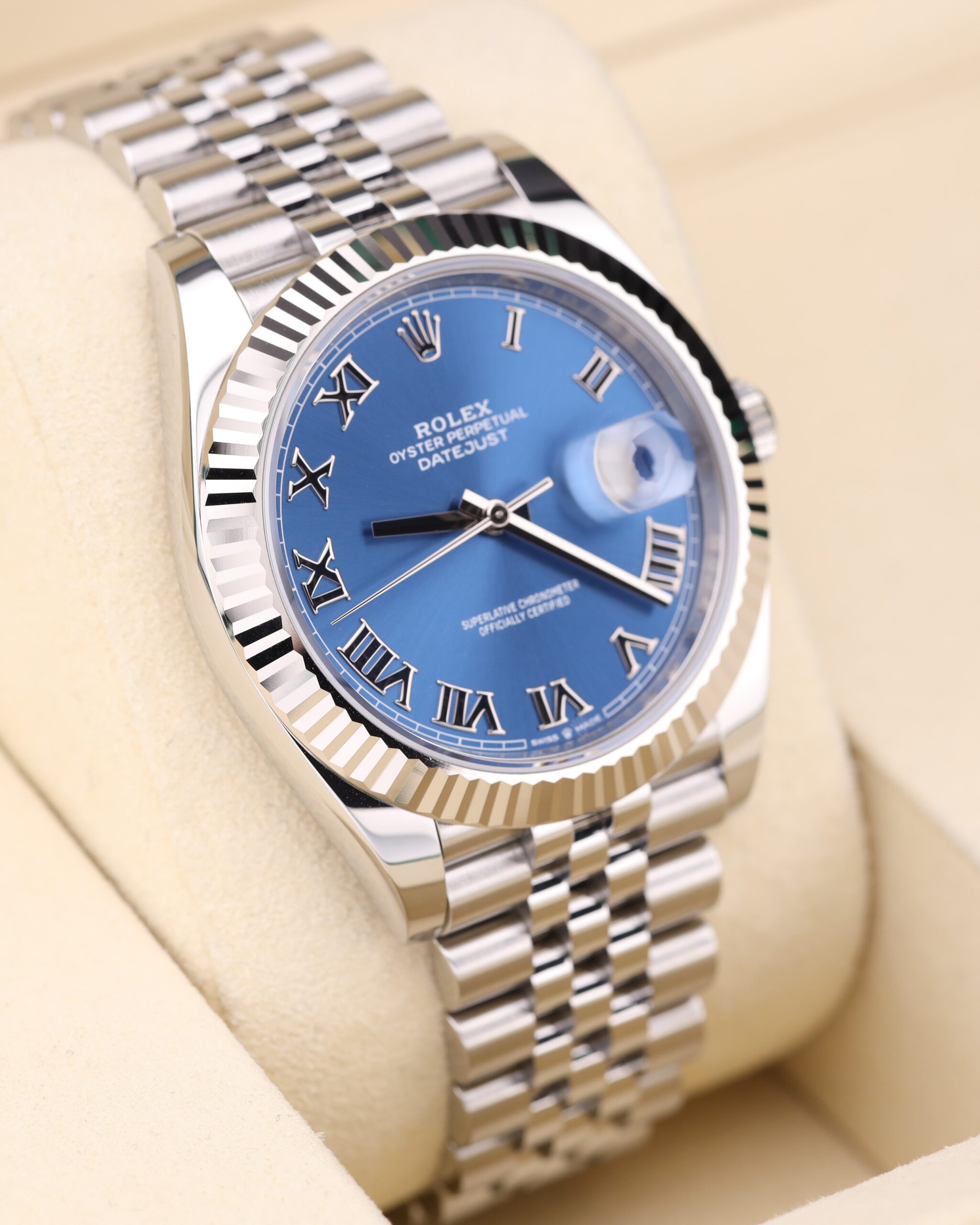 Vintage mechanical wristwatch with patina dial