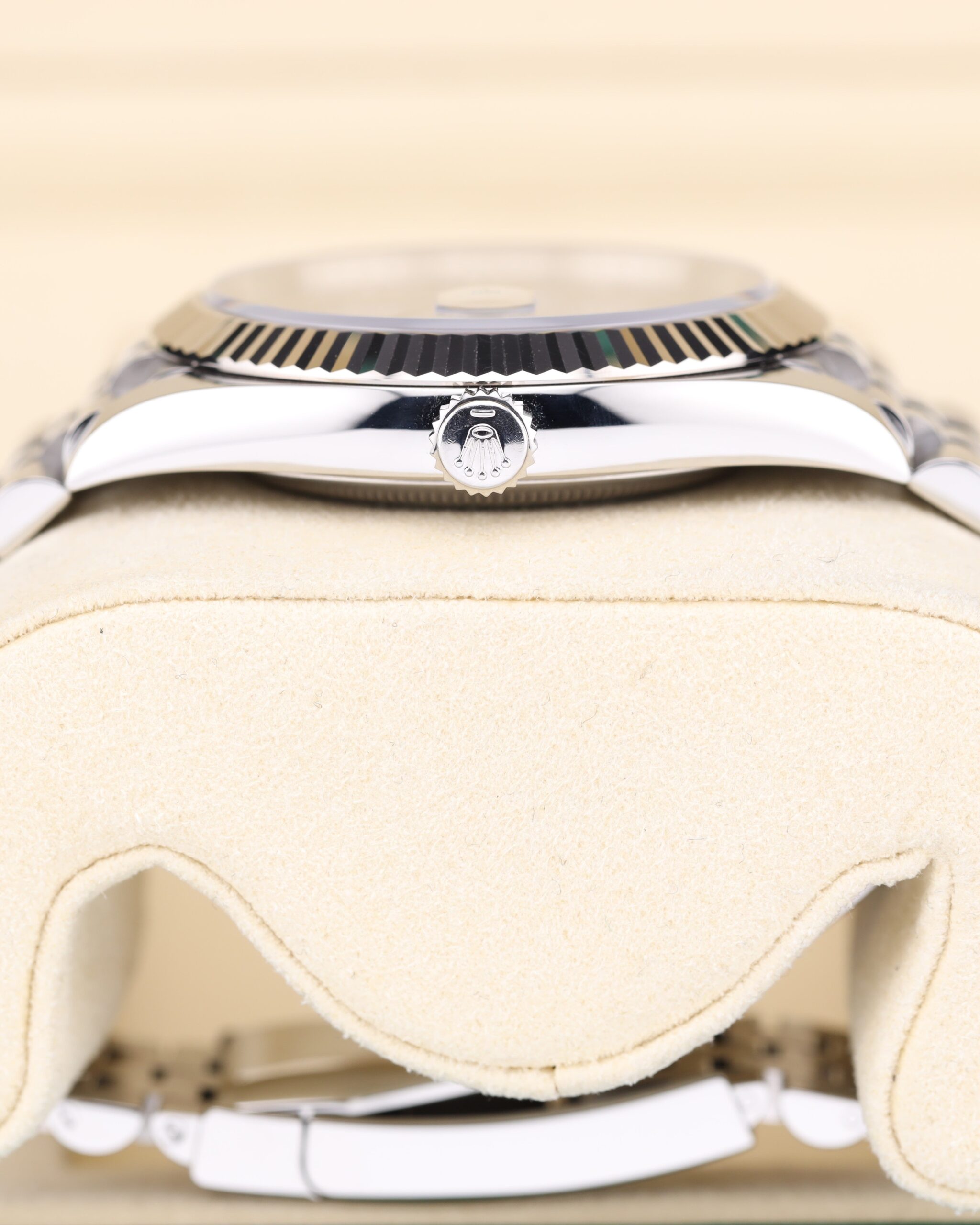 Pre-owned vintage chronograph with original lume