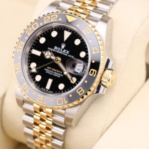 Retro automatic watch with aged patina dial