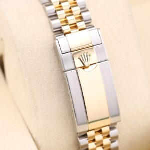 Mid-size vintage dress watch face