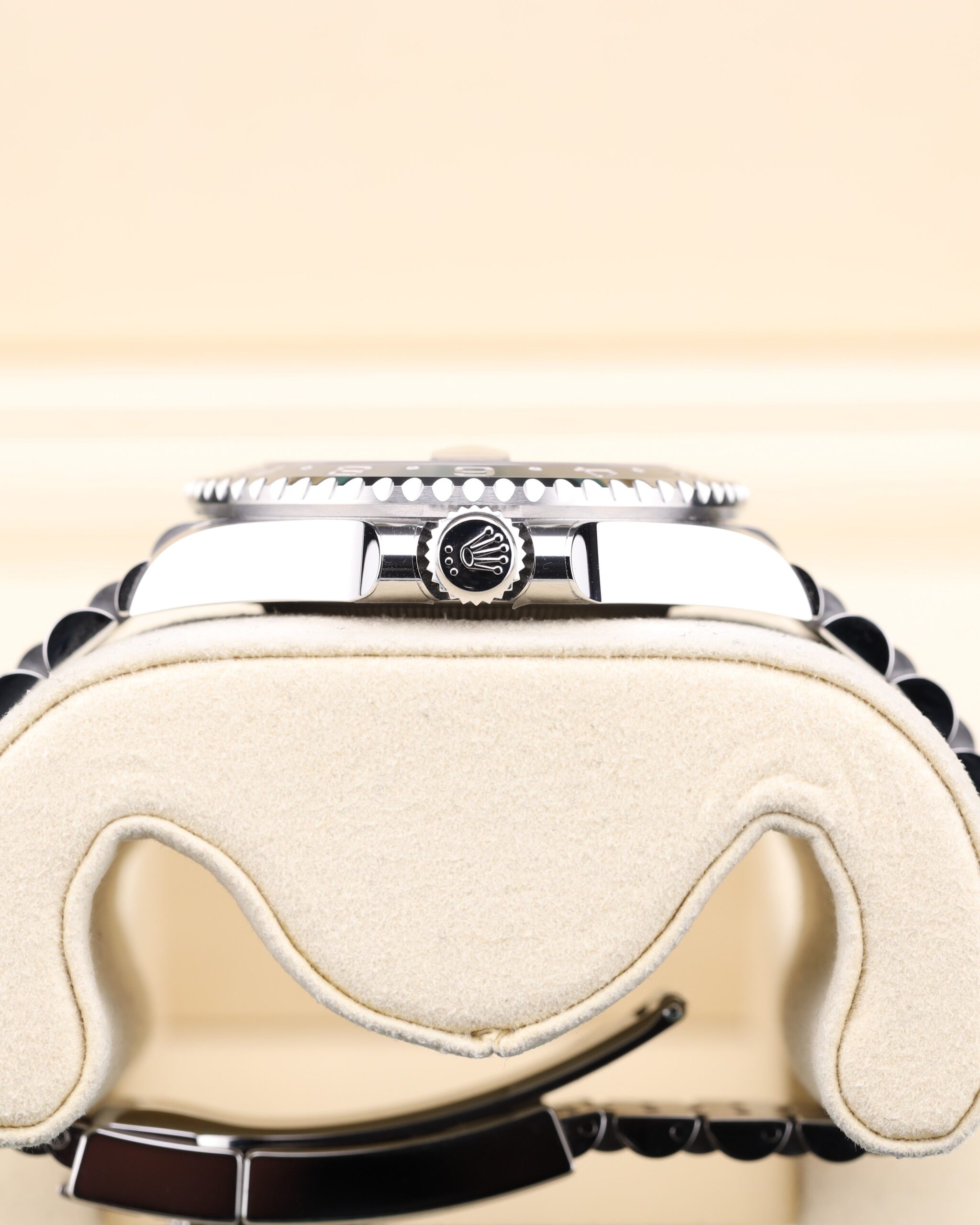 Discontinued sports wristwatch with steel case