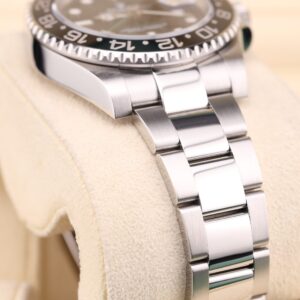 Rare discontinued chronograph with luminous markers