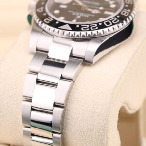 Retro automatic watch with original patina dial