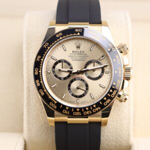Vintage dress watch with elegant dial