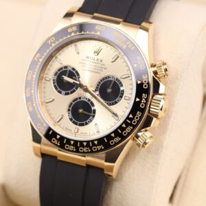 Rare vintage automatic wristwatch with original dial