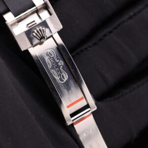Vintage mechanical wristwatch with classic dial