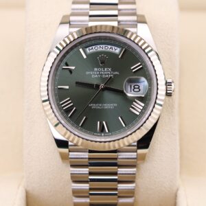 Discontinued sports wristwatch with vintage charm