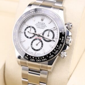 Retro automatic watch with original lume