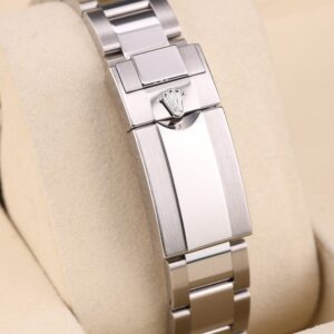 Vintage mechanical wristwatch close-up