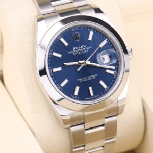 Neo-vintage luxury watch on leather strap