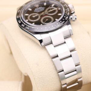 Retro chronograph watch with luminous hands