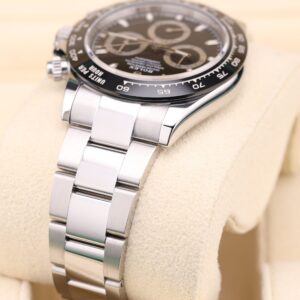 Vintage mechanical wristwatch with patina dial