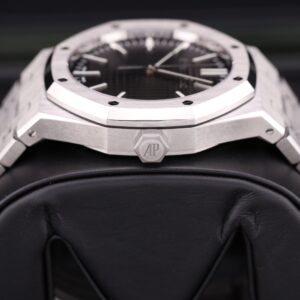 Obsolete classic wristwatch with patina dial