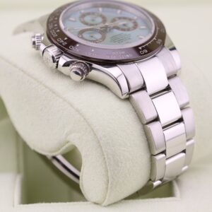 Vintage diver watch with original bezel