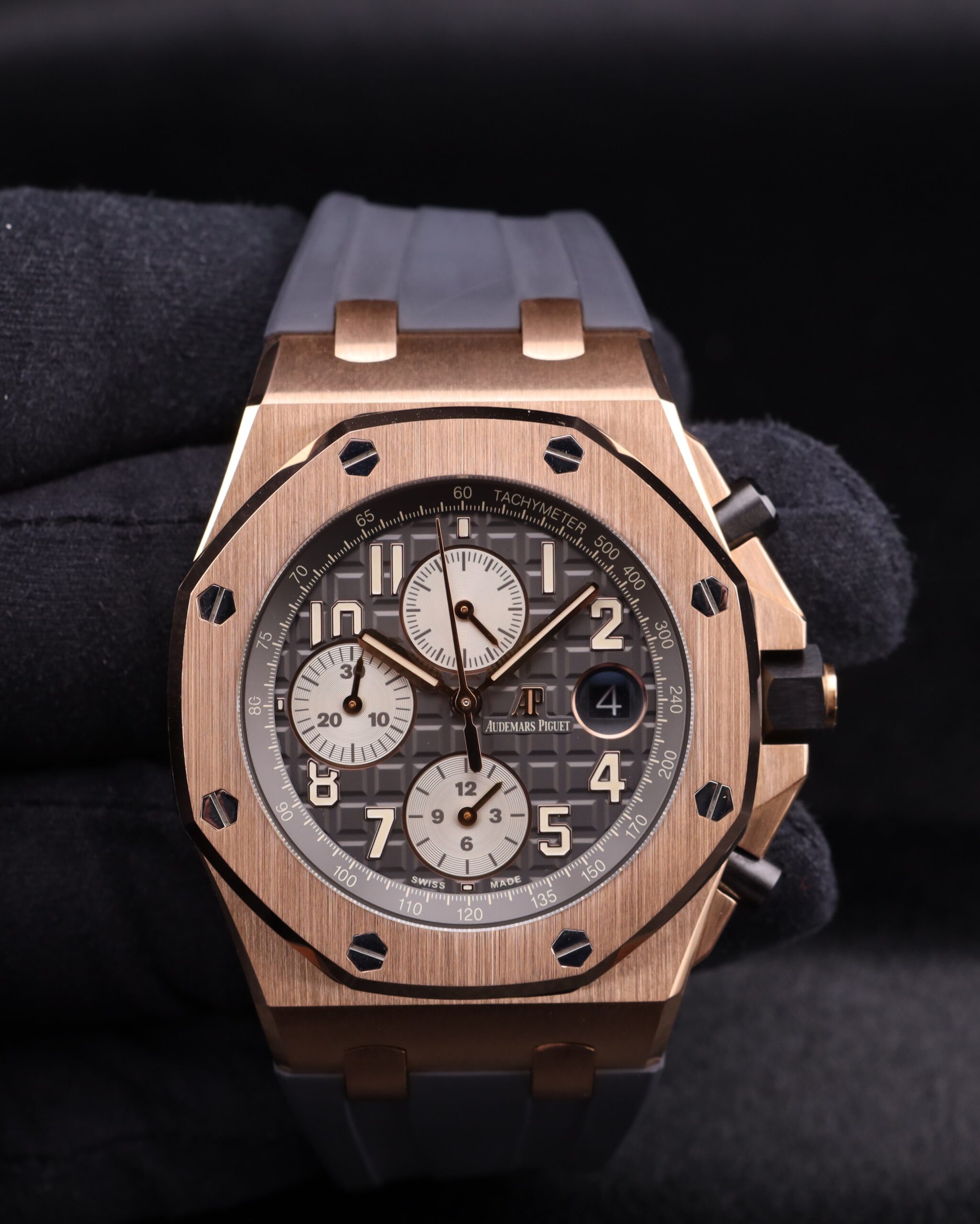 Retro chronograph watch with original lume