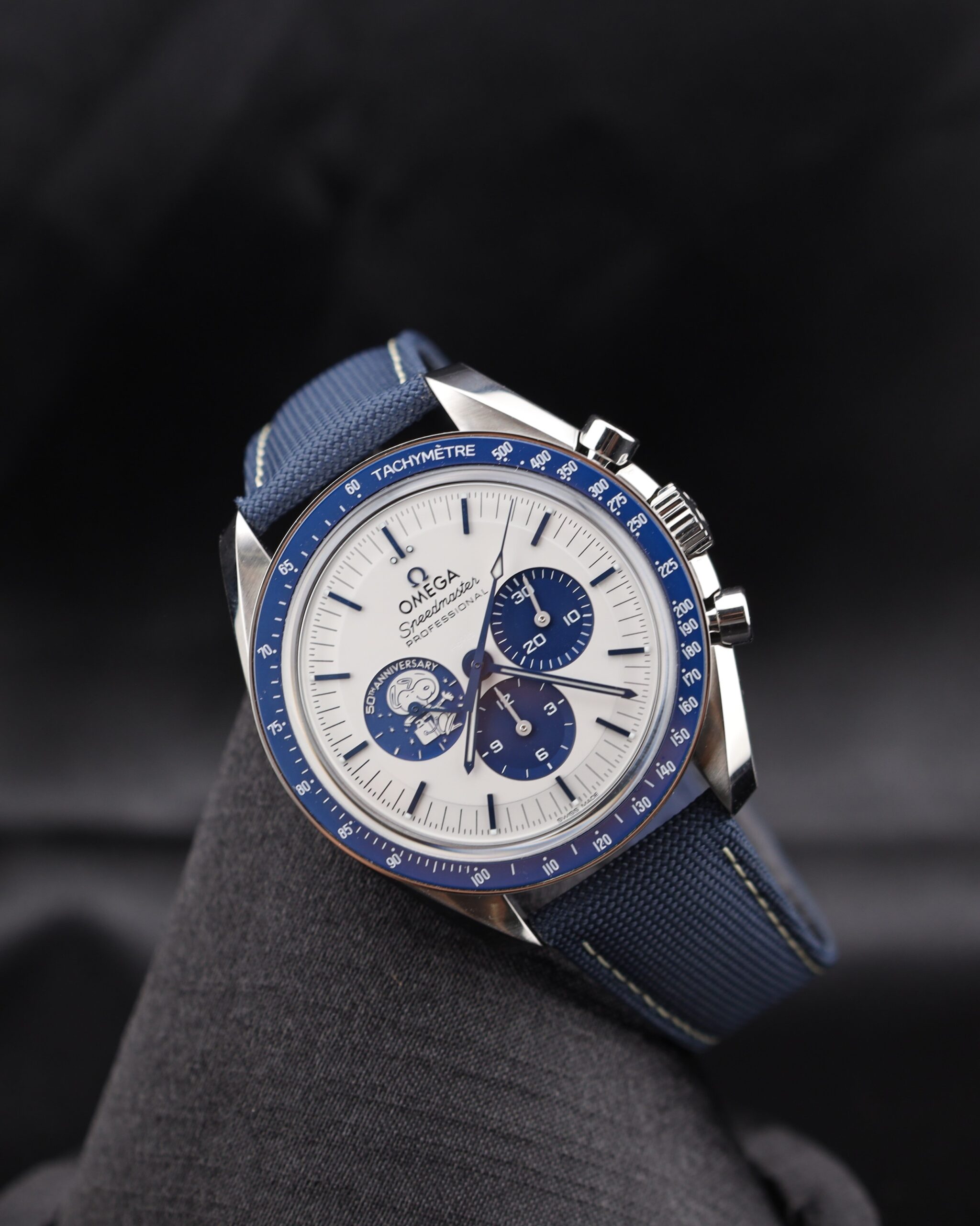 Vintage mechanical wristwatch with patina dial