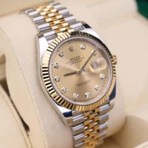 Vintage mechanical wristwatch on leather strap