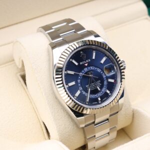 Vintage diver watch with original bezel