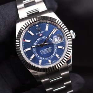 Vintage diver watch with original bezel