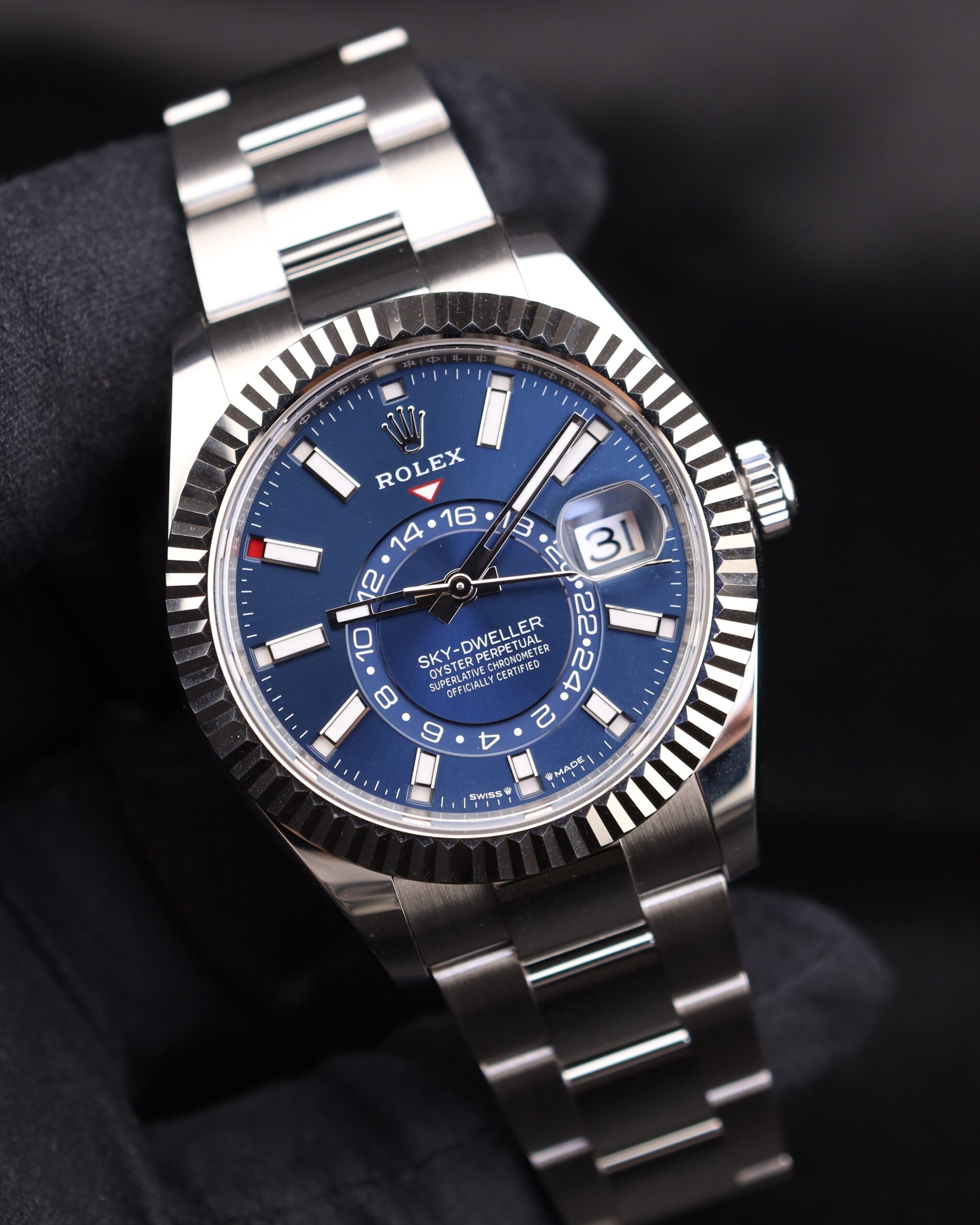 Vintage diver watch with original bezel