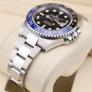 Discontinued sports wristwatch with steel case