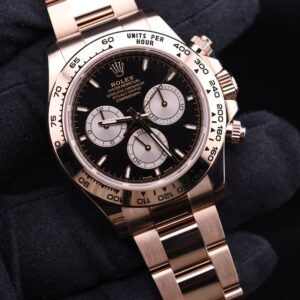 Discontinued sports wristwatch with bold dial